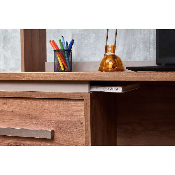 Купить стол письменный nature 84 - 9 246 руб.