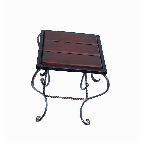 Купить табурет дачный - 2 800 руб.