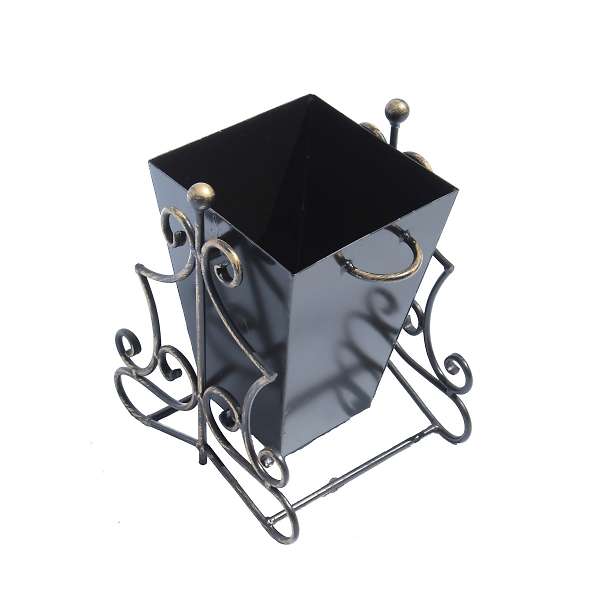 Купить урна кованая малая - 2 700 руб.