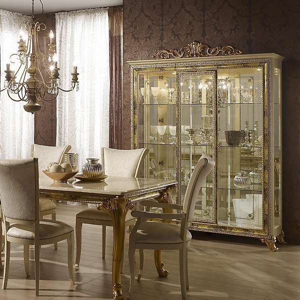 Купить витрина трехдверная катя - 65 824 руб.